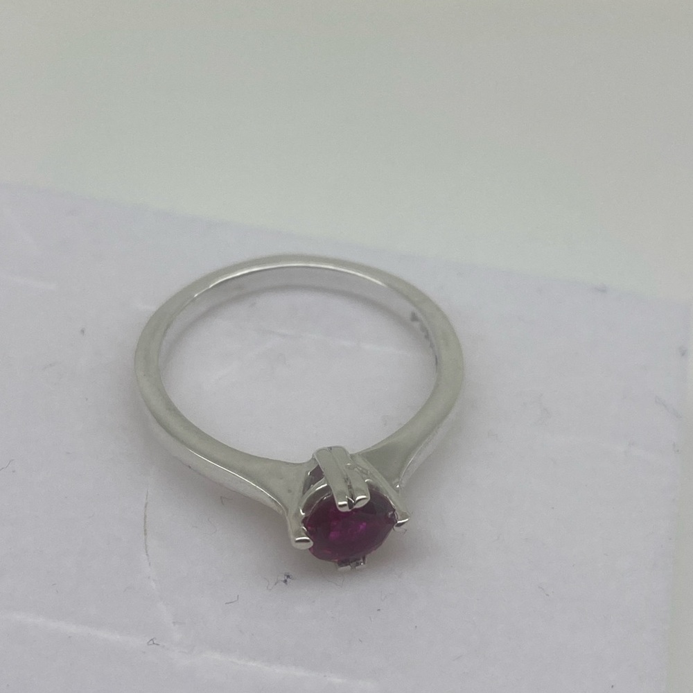 14k While Gold 0.50ct Ruby Solitaire Ring - image 6